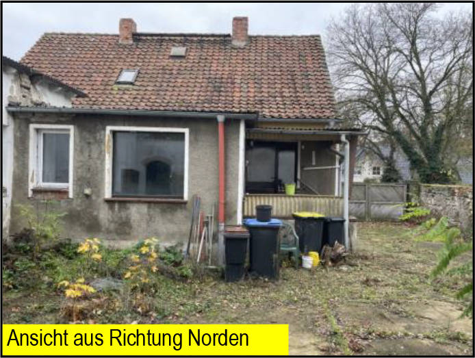 Einfamilienhaus, mit Nebengebäuden in Zu den Teichen 9, 39387 Oschersleben, Ampfurth