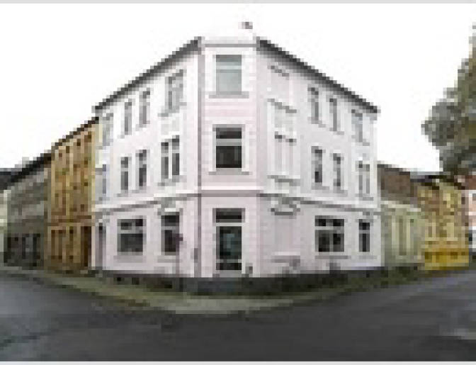 Wohn-/Geschäftshaus in Mittelstraße 8, 39418 Staßfurt - Bild 2