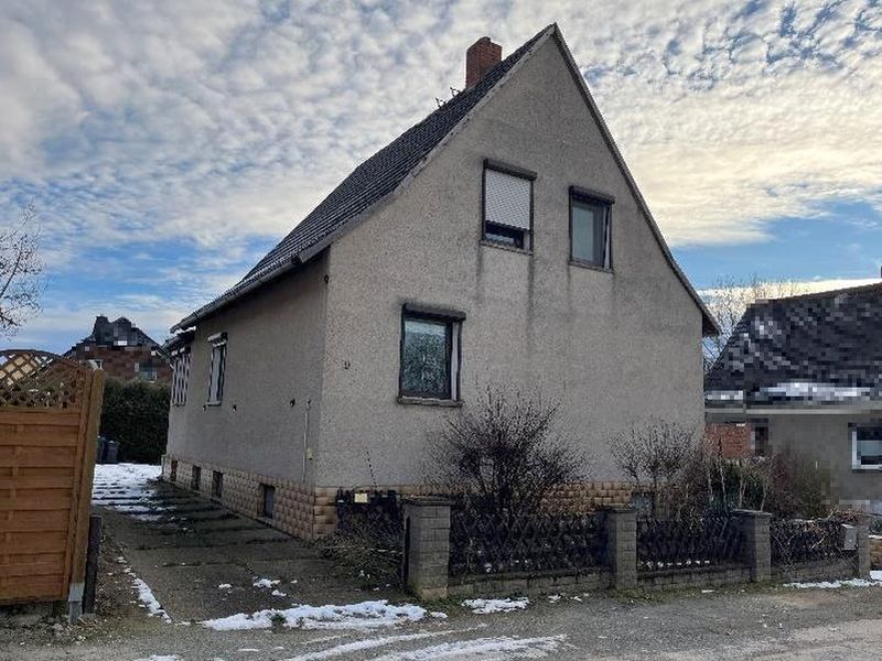 Einfamilienhaus in Waldweg 9, 39164 Wanzleben-Börde OT Bottmersdorf
