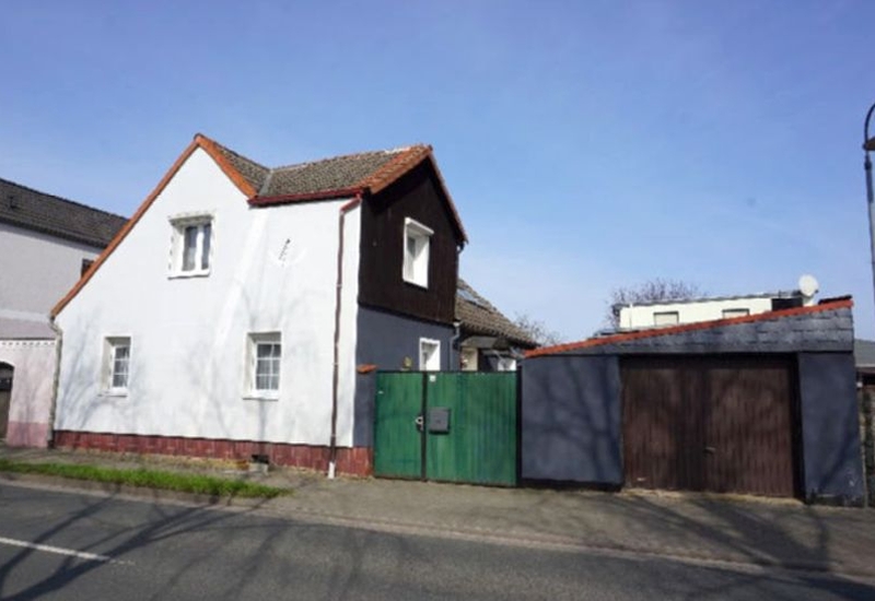 Einfamilienhaus in Neuwegerslebener Straße 8, 39387 Oschersleben (Bode) OT Hornhausen - Bild 2
