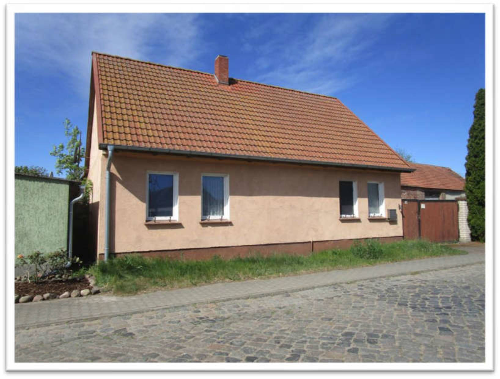 Einfamilienhaus in Dorfstraße 43, 39307 Klitsche OT Altenklitsche