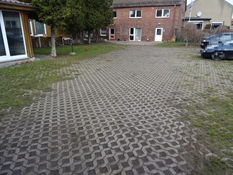 Wohnen/Gewerbe in Schartauer Hauptstraße 8b, 39288 Burg OT Schartau - Bild 2