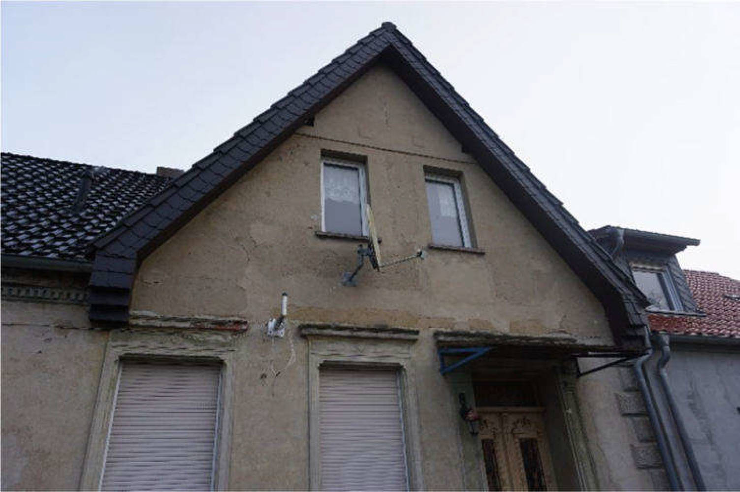 sachsen-anhalt 32 K 40/23 Pareyer Straße 8, 39317 Elbe-Parey OT Güsen 9