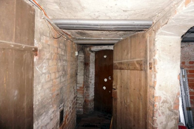 sachsen-anhalt 32 K 76/24 Friedrich-Engels-Straße 14, 39175 Biederitz 8