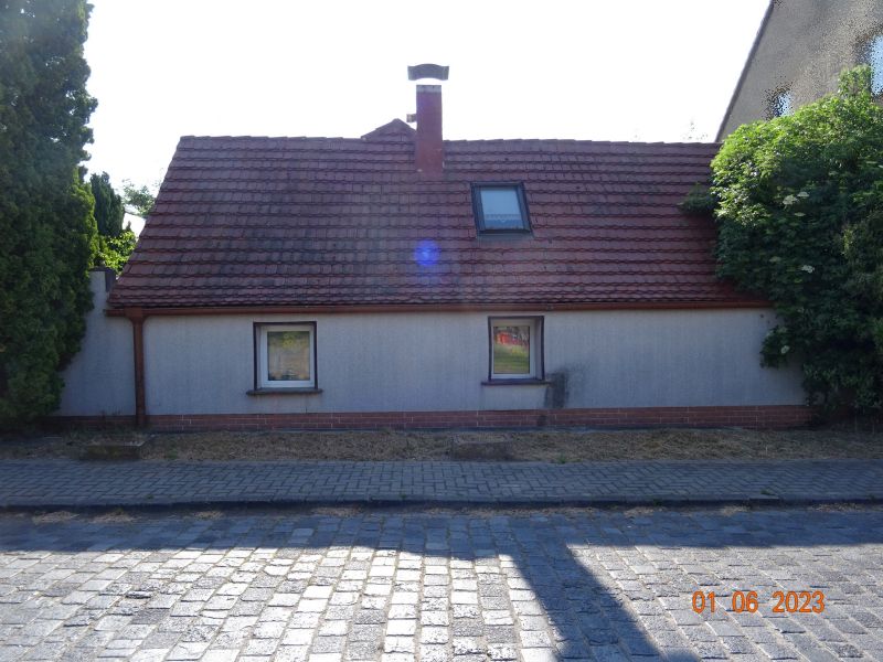 Einfamilienhaus in Alte Dorfstraße 4, 06295 Eisleben OT Unterrißdorf - Bild 2