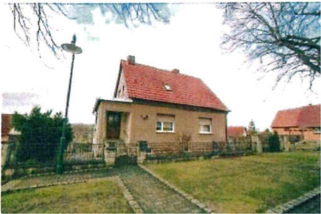 Einfamilienhaus in Siedlungsring 95, 06636 Laucha an der Unstrut OT Burgscheidungen