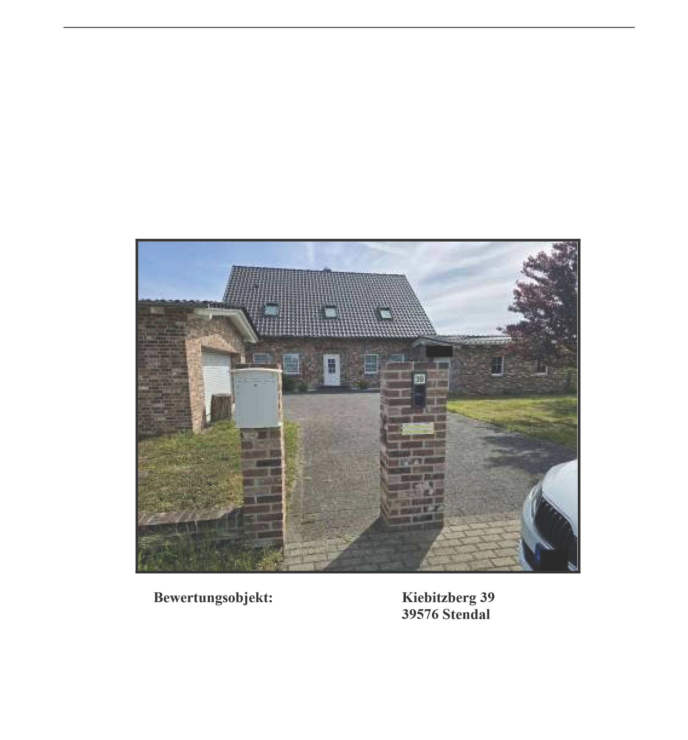 zwei Grundstücke, eines mit einem Einfamilienhaus bebaut, das andere als Freizeitfläche nutzbar in Kiebitzberg 39, 39576 Stendal