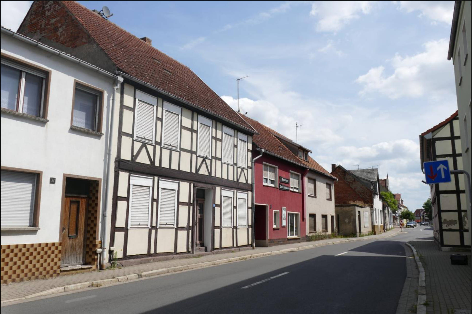 Wohnhaus, Reitplatz und Wald in 39629 Bismark (Altmark) - Bild 2