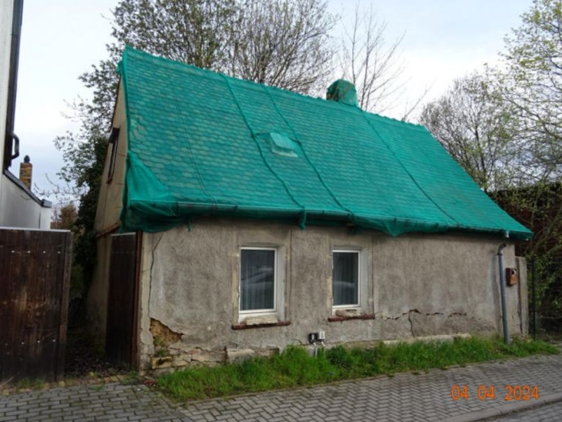 Einfamilienhaus in Hintere Dorfstraße 12, 06808 Bitterfeld-Wolfen OT Holzweißig - Bild 2
