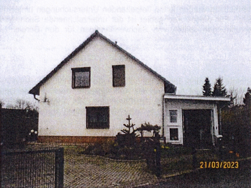 sachsen-anhalt 9 K 35/25 Akazienstraße 25, 39326 Heinrichsberg 8