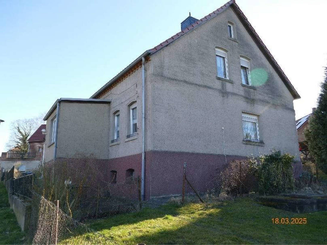 sachsen-anhalt 9 K 36/24 Bahnhofstraße 1, 39343 Beendorf 8