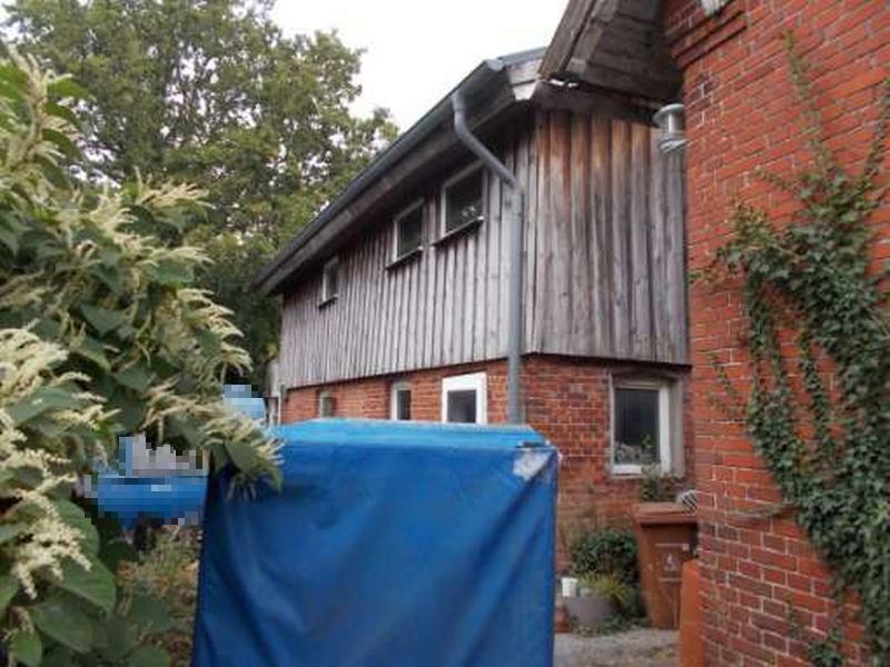 Einfamilienhaus in Rendsburger Straße 2, 24782 Rickert