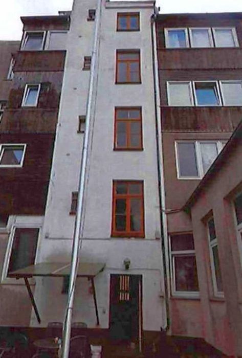 Mehrfamilienhaus in Hofstraße 27, 24143 Kiel-Gaarden-Süd/Kronsburg