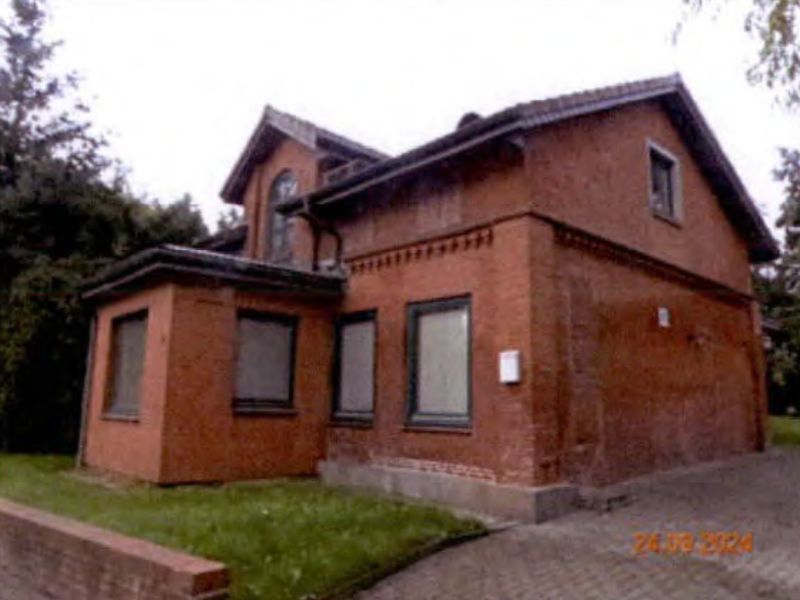 Einfamilienhaus in Hauptstraße 17, 25764 Schülp