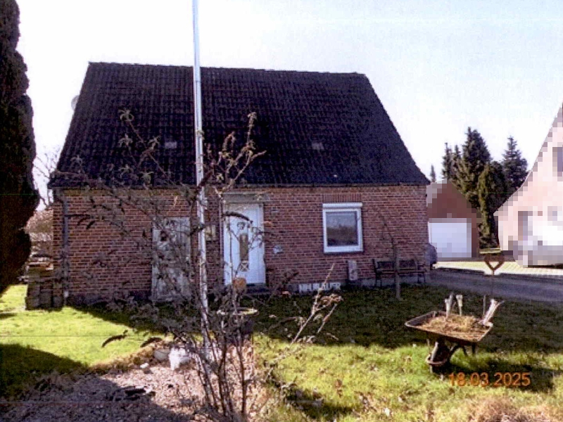 Einfamilienhaus in Am Sportplatz 15, 25721 Eggstedt - Bild 2