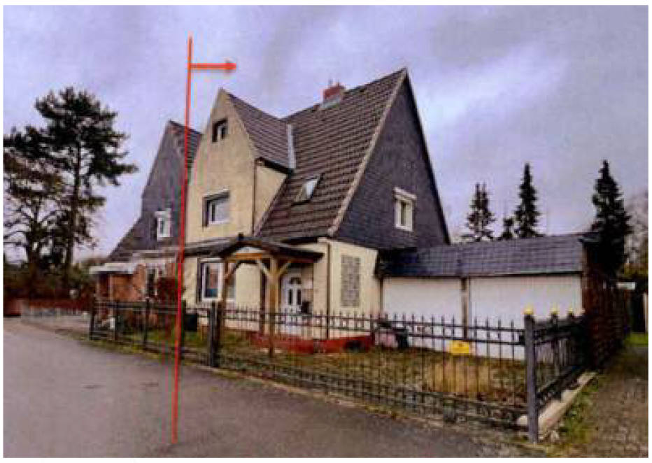 Einfamilienhaus in Dänischburger Landstraße 90, 23569 Lübeck - Bild 2