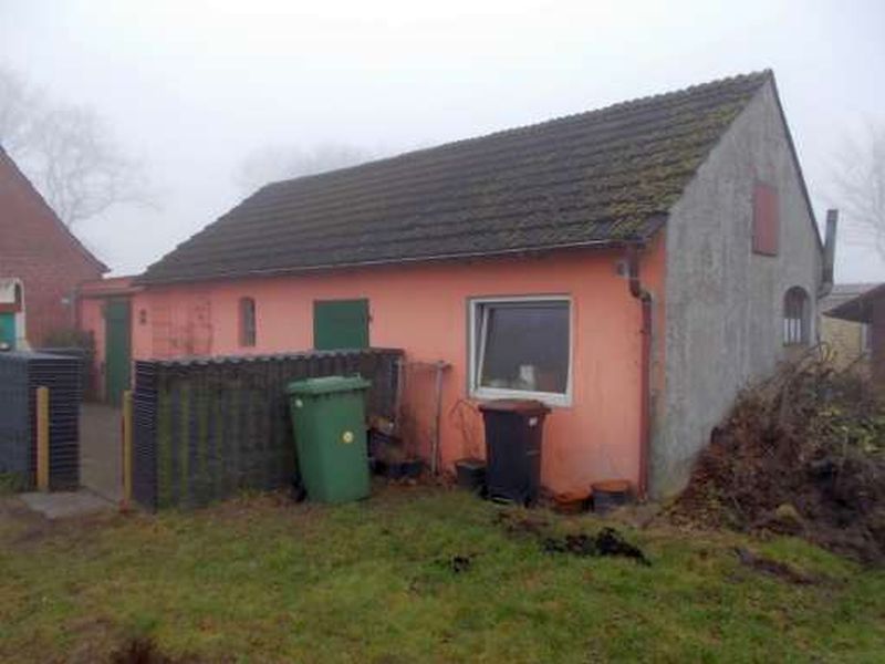 Einfamilienhaus in Damm 12, 24848 Alt Bennebek - Bild 2
