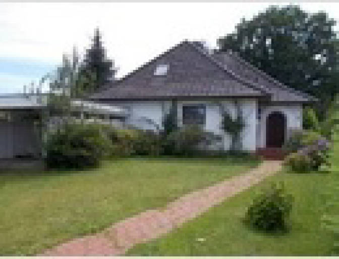 Einfamilienhaus in August-Sach-Straße 2, 24837 Schleswig - Bild 4