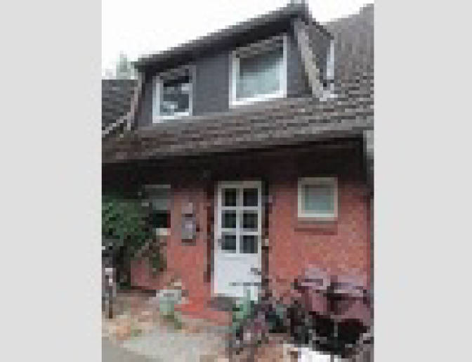 schleswig-holstein 70 K 18/23 Weidenstraße 13a, 25469 Halstenbek 6
