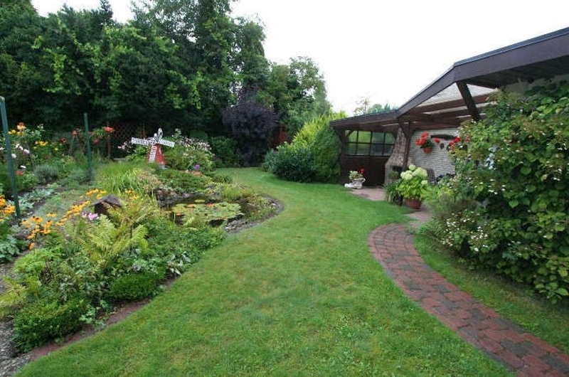 schleswig-holstein 70 K 25/23 Hegebyemoor 14, 22946 Trittau 8