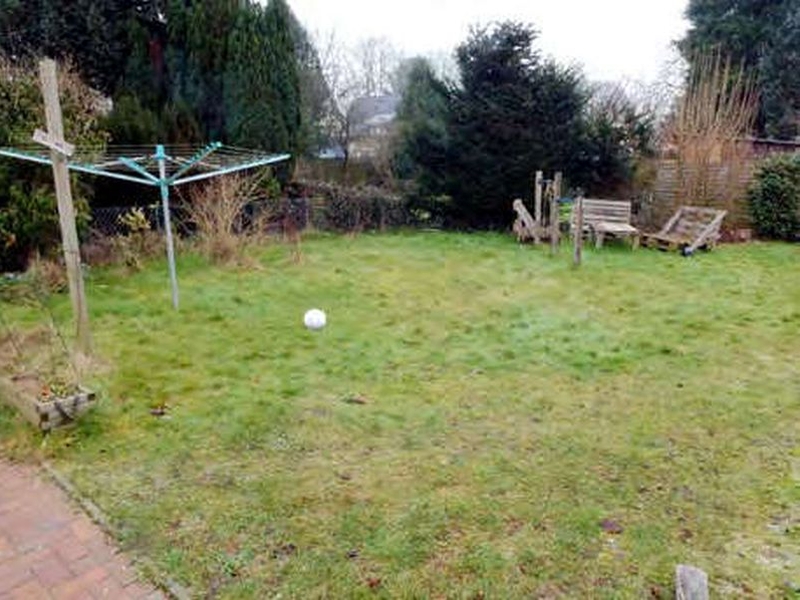 schleswig-holstein 70 K 25/24 Borsteler Weg 42, 25421 Pinneberg 6