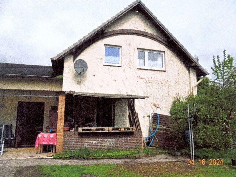 Einfamilienhaus in Wedeler Straße 25, 25488 Holm - Bild 2