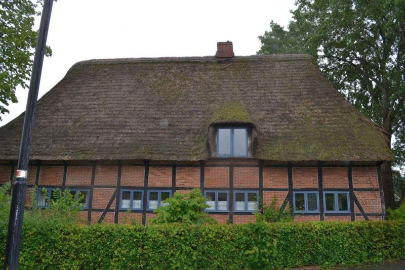 Wohnen/Gewerbe in Dorfstraße 17a, 24245 Kirchbarkau - Bild 2