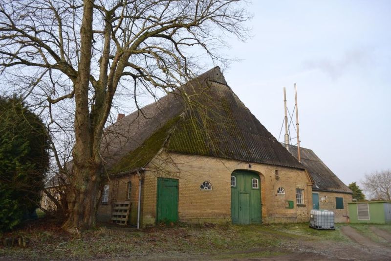 Wohnen/Gewerbe in Selenter Weg 1, 24238 Martensrade