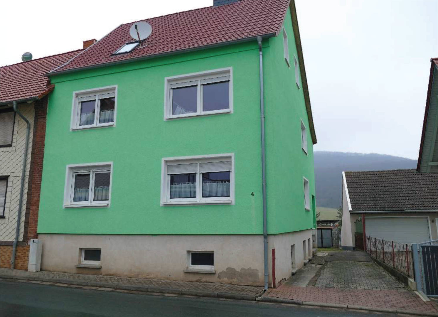 Einfamilienhaus, Doppelhaushälfte in Haynröder Straße 4, 37339 Buhla