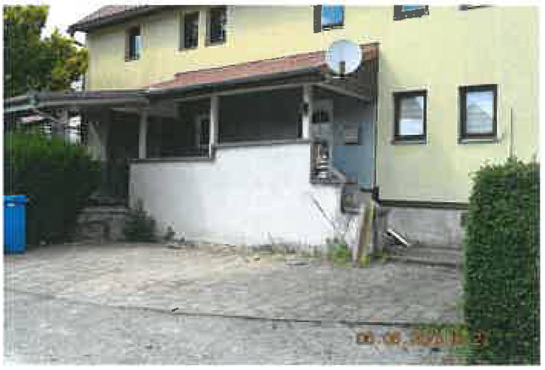 Einfamilienhaus in Zum Queienberg 7, 98631 Grabfeld OT Queienfeld - Bild 2