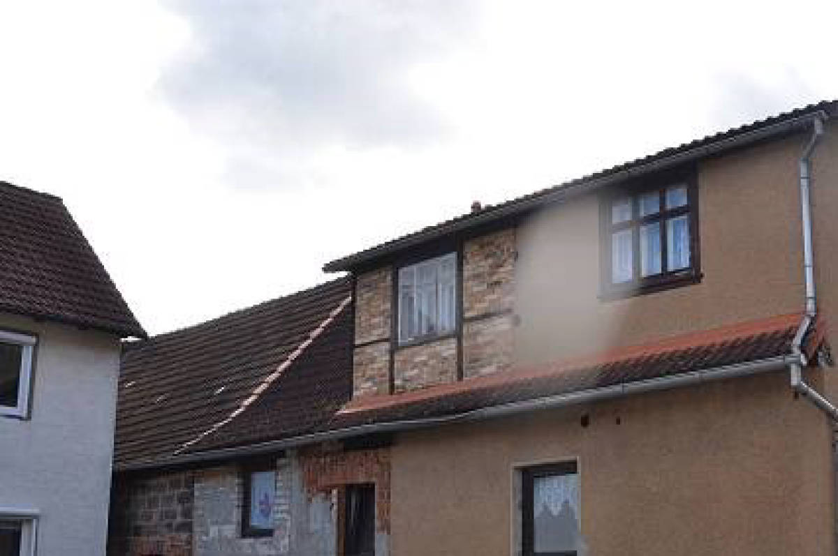 Einfamilienhaus in Schulstraße 23, 98574 Schmalkalden OT Mittelschmalkalden - Bild 2