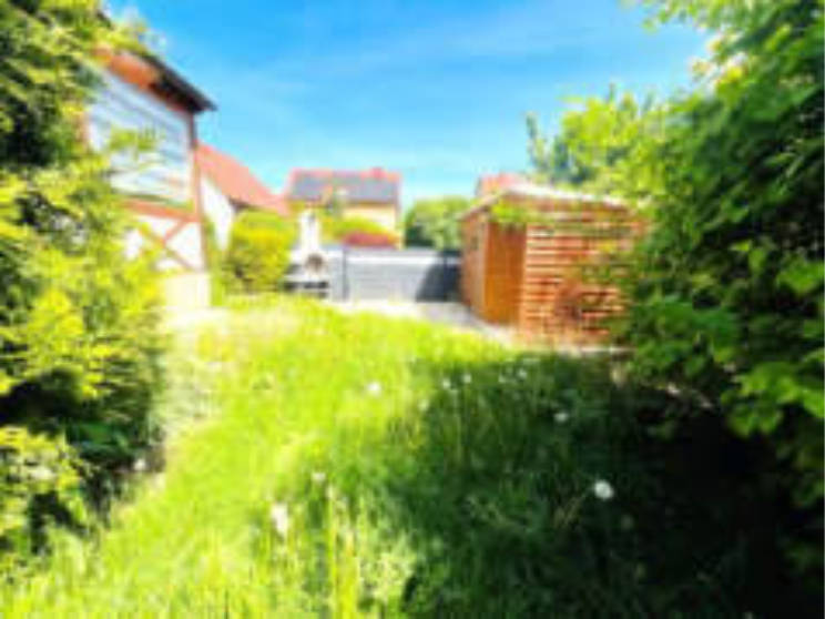 thueringen 0016 K 0003/2025 Wartbergsweg 145, 99100 Bienstädt 17