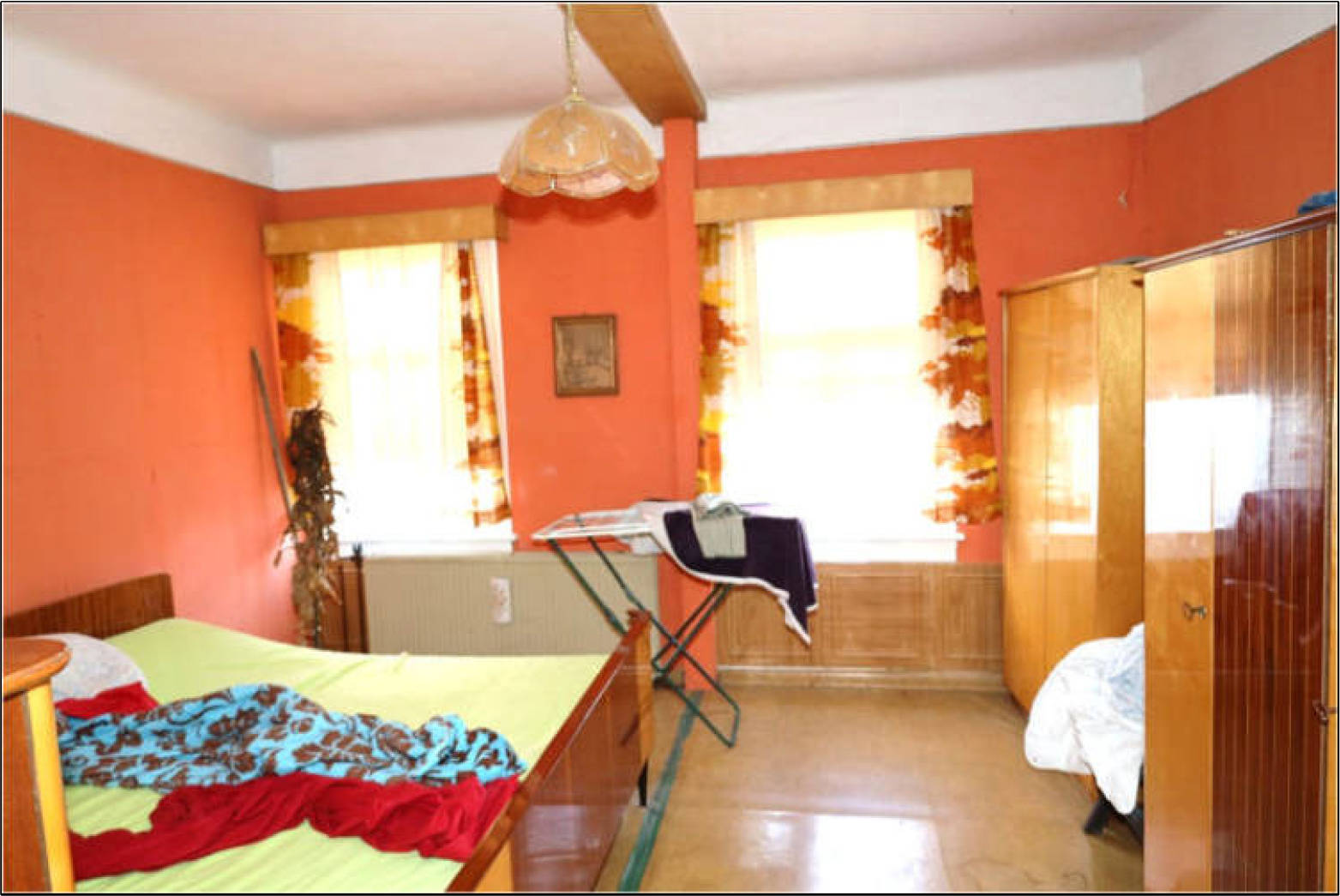 thueringen 0016 K 0024/2024 Louis-Bardorf-Straße 11, 99880 Waltershausen 8