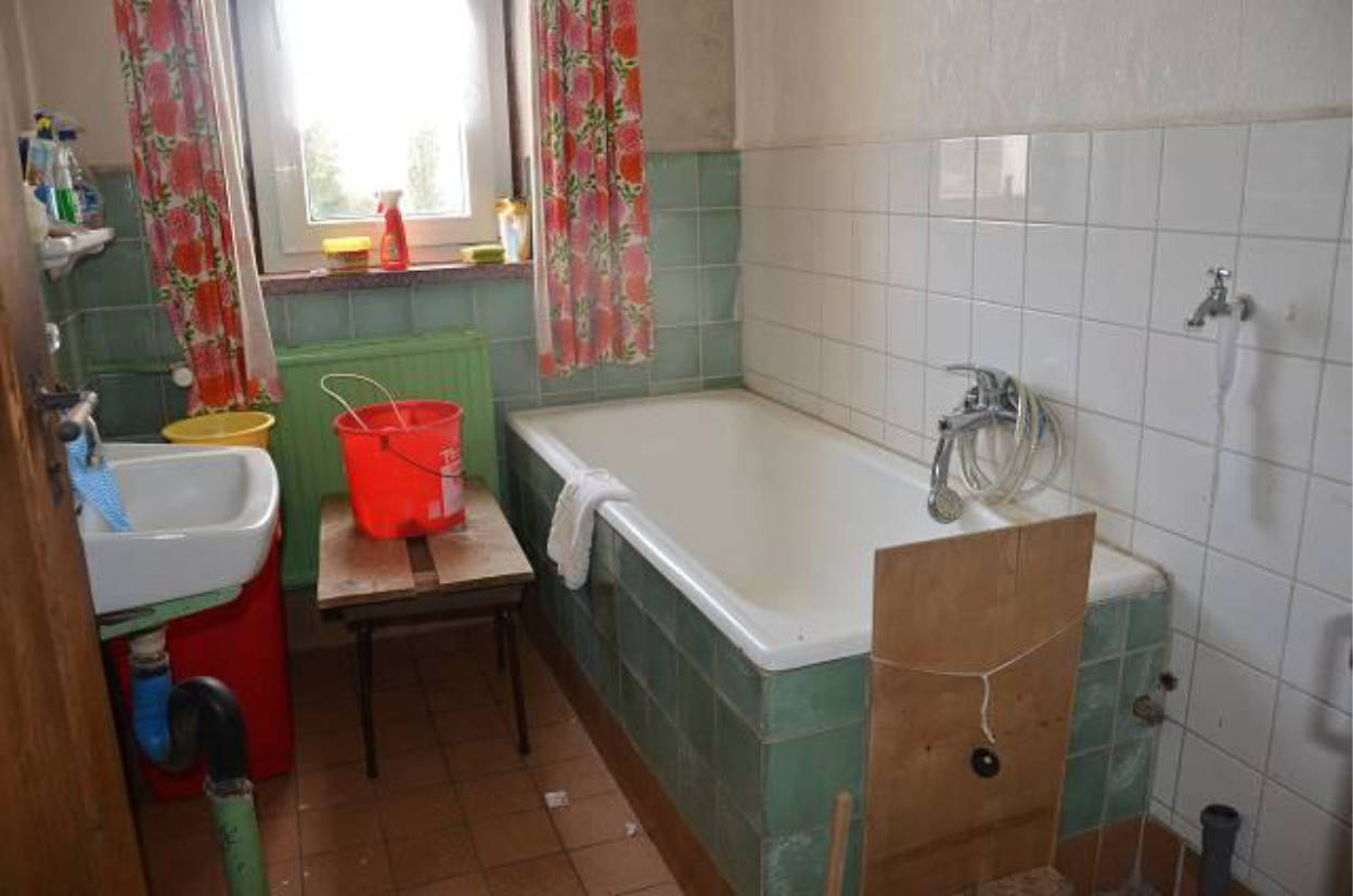 thueringen 0041 K 0066/2024 Frankfurter Straße 30, 36460 Krayenberggemeinde OT Kieselbach 11