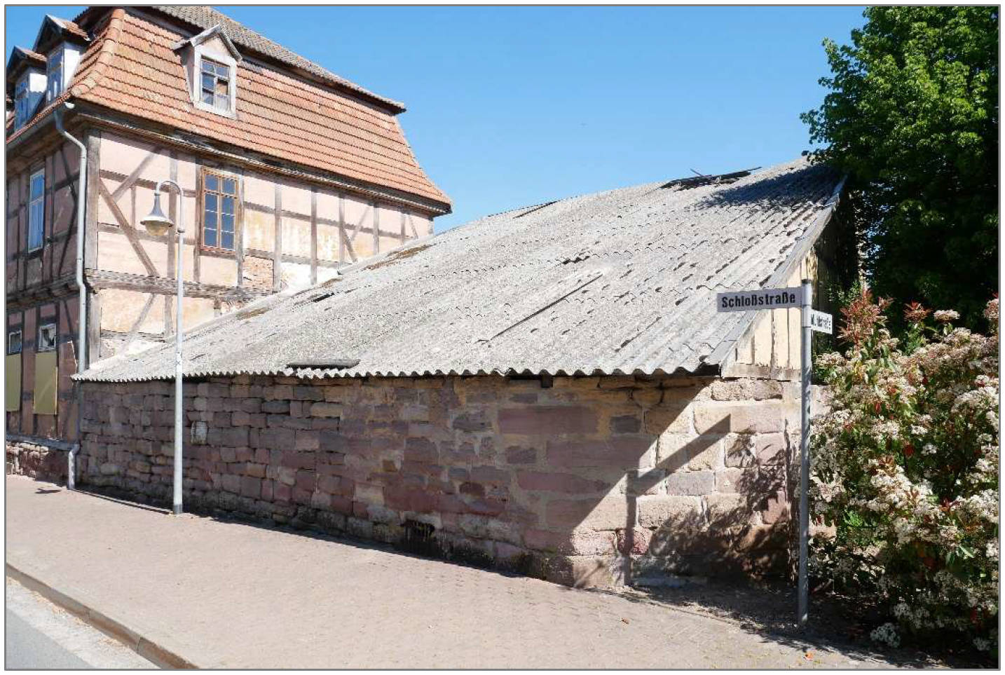 ehem. Forsthaus, Scheune, Wirtschaftsgebäude in Schloßstraße  2, 99707 Kyffhäuserland , Bendeleben - Bild 4