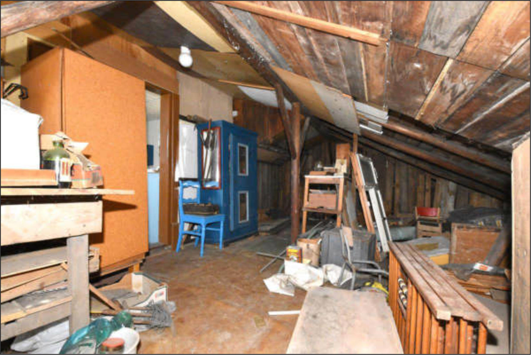 Mehrfamilienhaus in Friedhofsweg 2, 98529 Suhl, OT Heinrichs - Bild 3