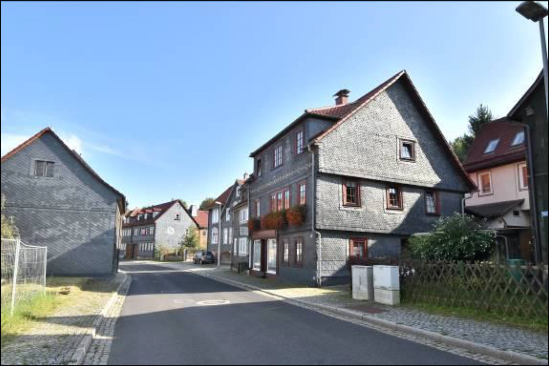 Einfamilienhaus in Meininger Straße 129, 98529 Suhl, OT Heinrichs