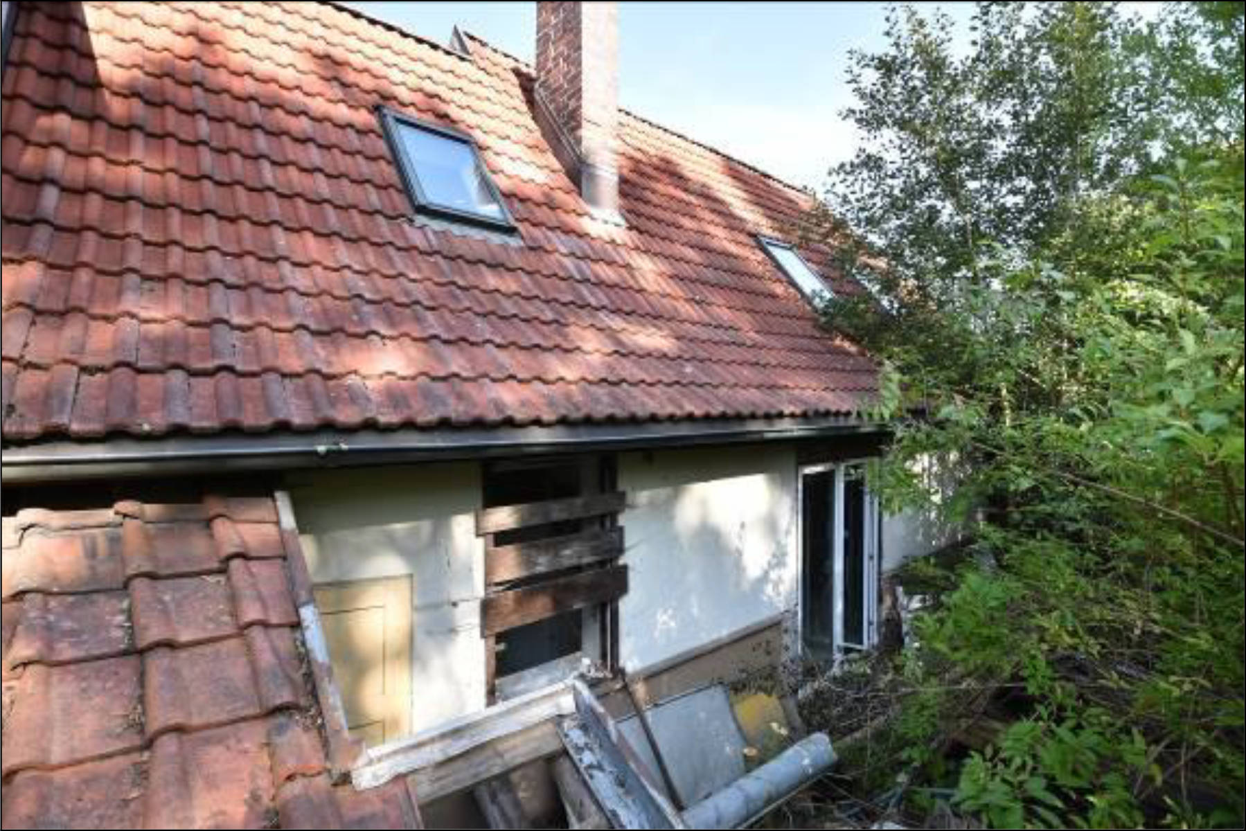 thueringen K0008/2023 Meininger Straße 129, 98529 Suhl, OT Heinrichs 19