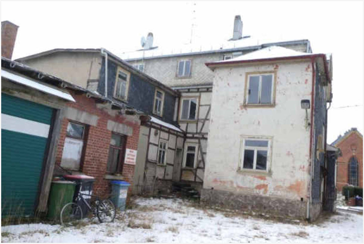Mehrfamilienhaus in Reichenbacher Straße 3, 98694 Ilmenau, Gehren - Bild 2