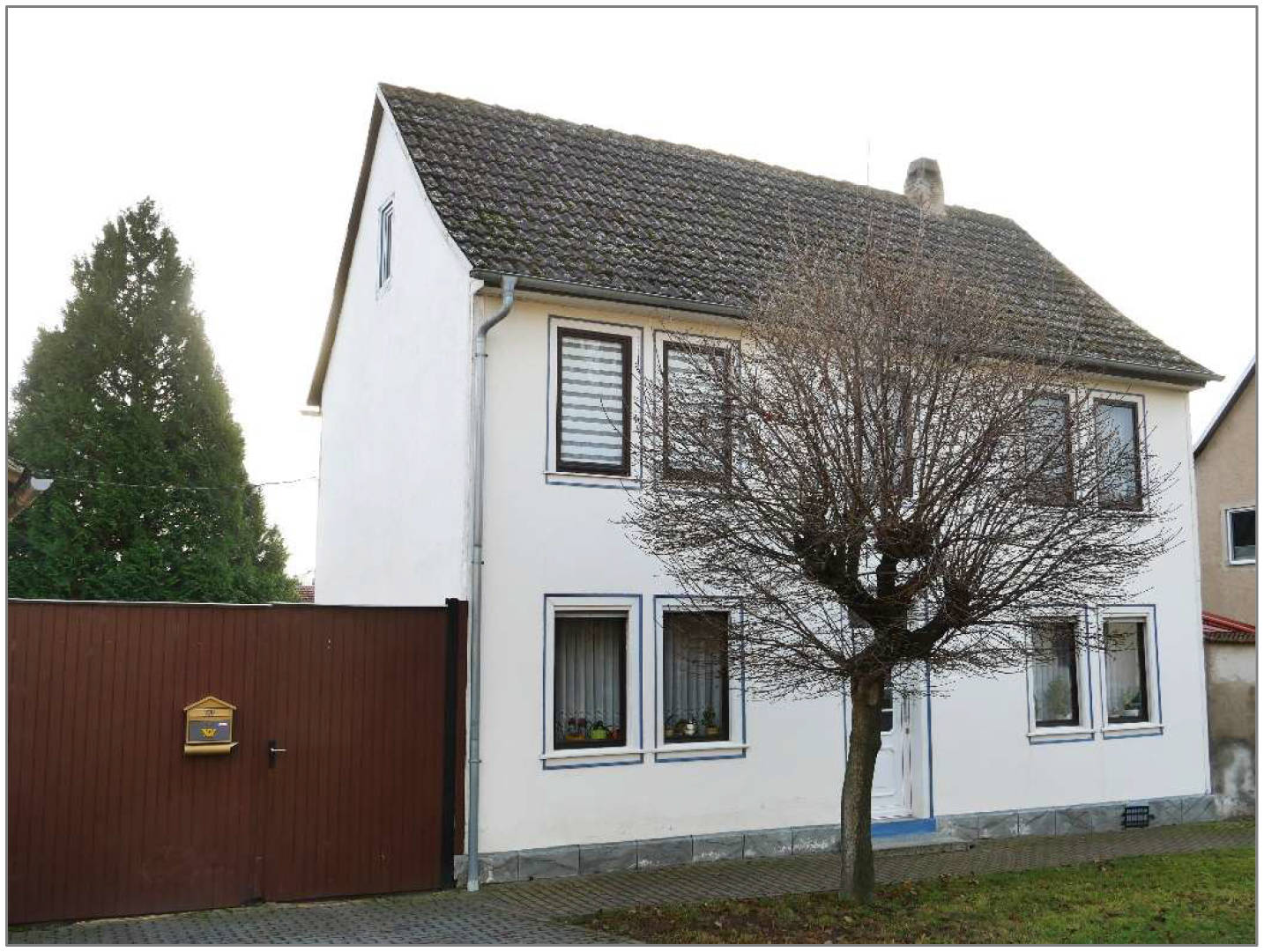 Einfamilienhaus, mit Nebengebäuden in In der Neuen Straße  216, 99634 Werningshausen