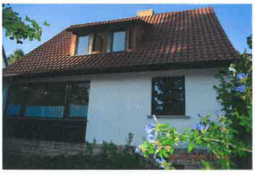 Einfamilienhaus, mit rückwärtigem Wintergarten, sowie einer halben Doppelgarage in Am Kirchberg 39, 99094 Erfurt, Bischleben - Bild 5