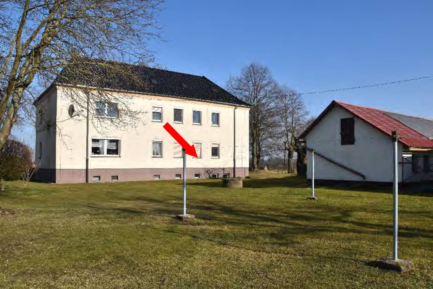 Eigentumswohnung (3 bis 4 Zimmer) in Bahnhofstraße 31, 04626 Dobitschen