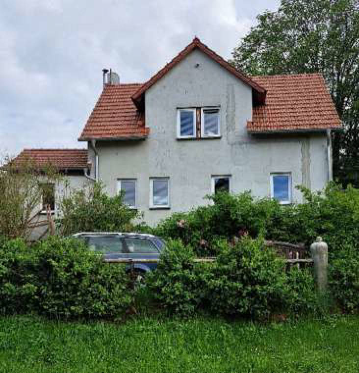 Einfamilienhaus in Dorfstraße  5, 99310 Arnstadt, Schmerfeld