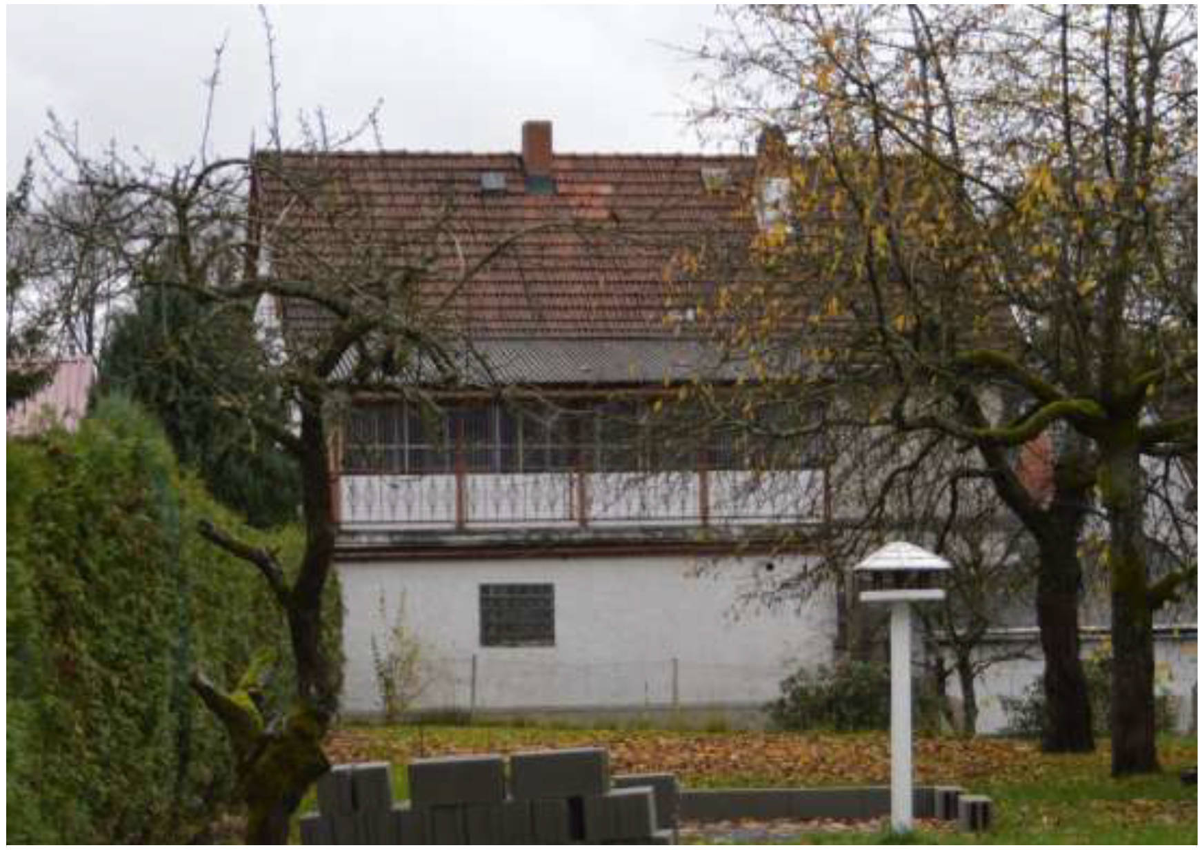Einfamilienhaus in Ernst-Thälmann-Straße 13, 98673 Eisfeld,  OT Sachsenbrunn