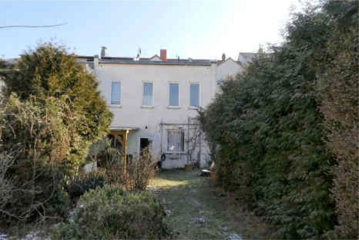Mehrfamilienhaus in Magdeburger Allee 125, 99086 Erfurt