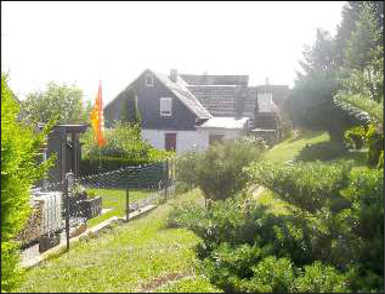 Wohnhaus in Oberer Kirchweg 27, 07318 Saalfeld , OT Schmiedefeld - Bild 5