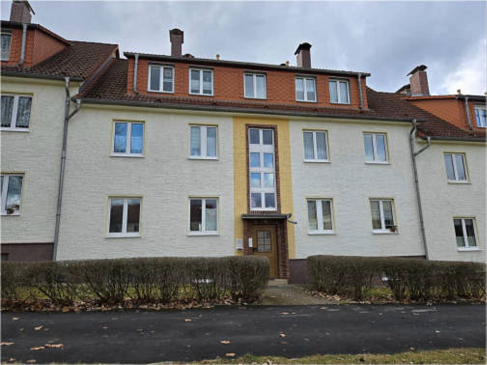 Eigentumswohnung (1 bis 2 Zimmer) in Ernst-Thälmann-Platz  9, 07426 Königsee - Bild 2