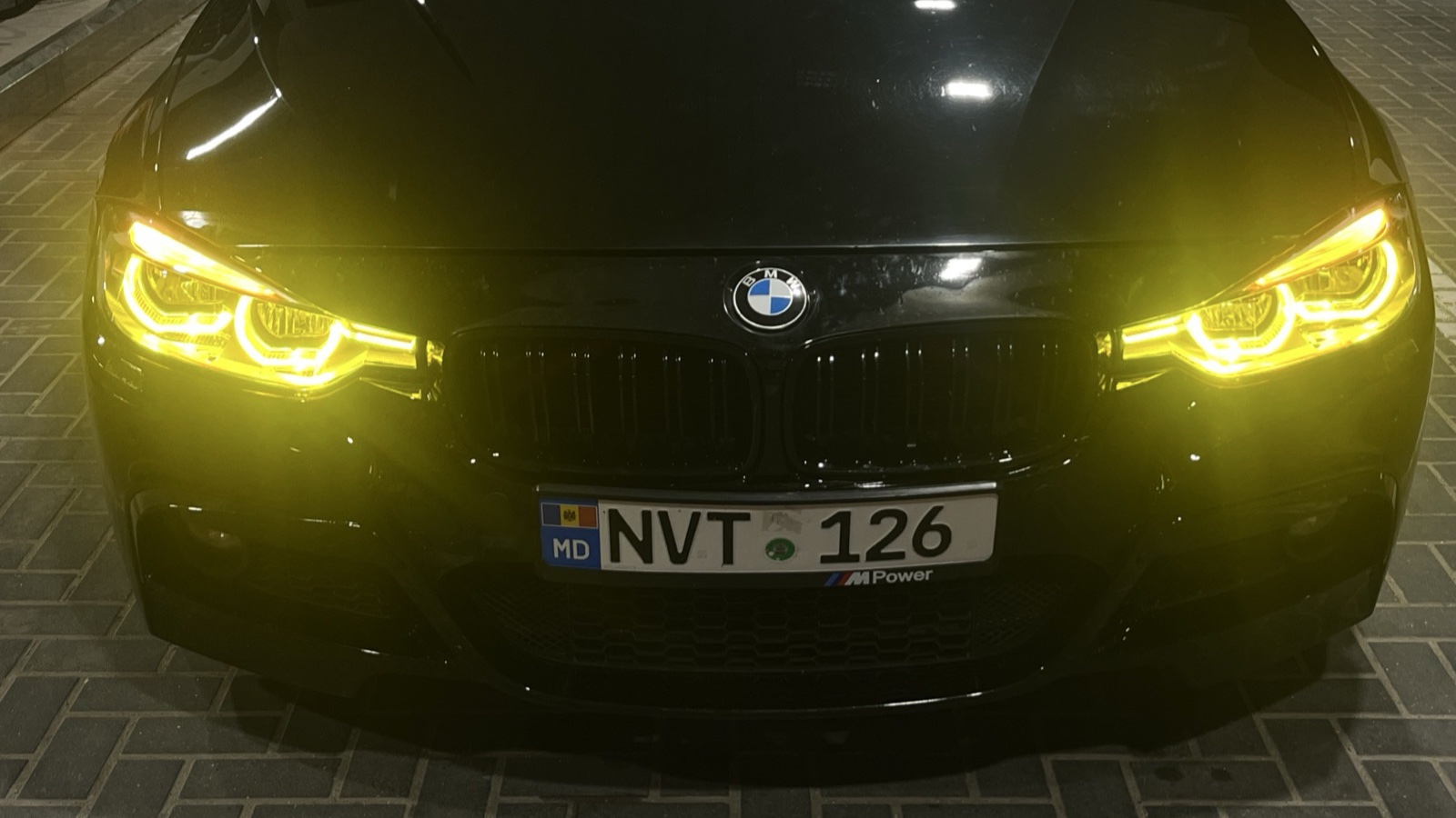 BMW 320i 2014
