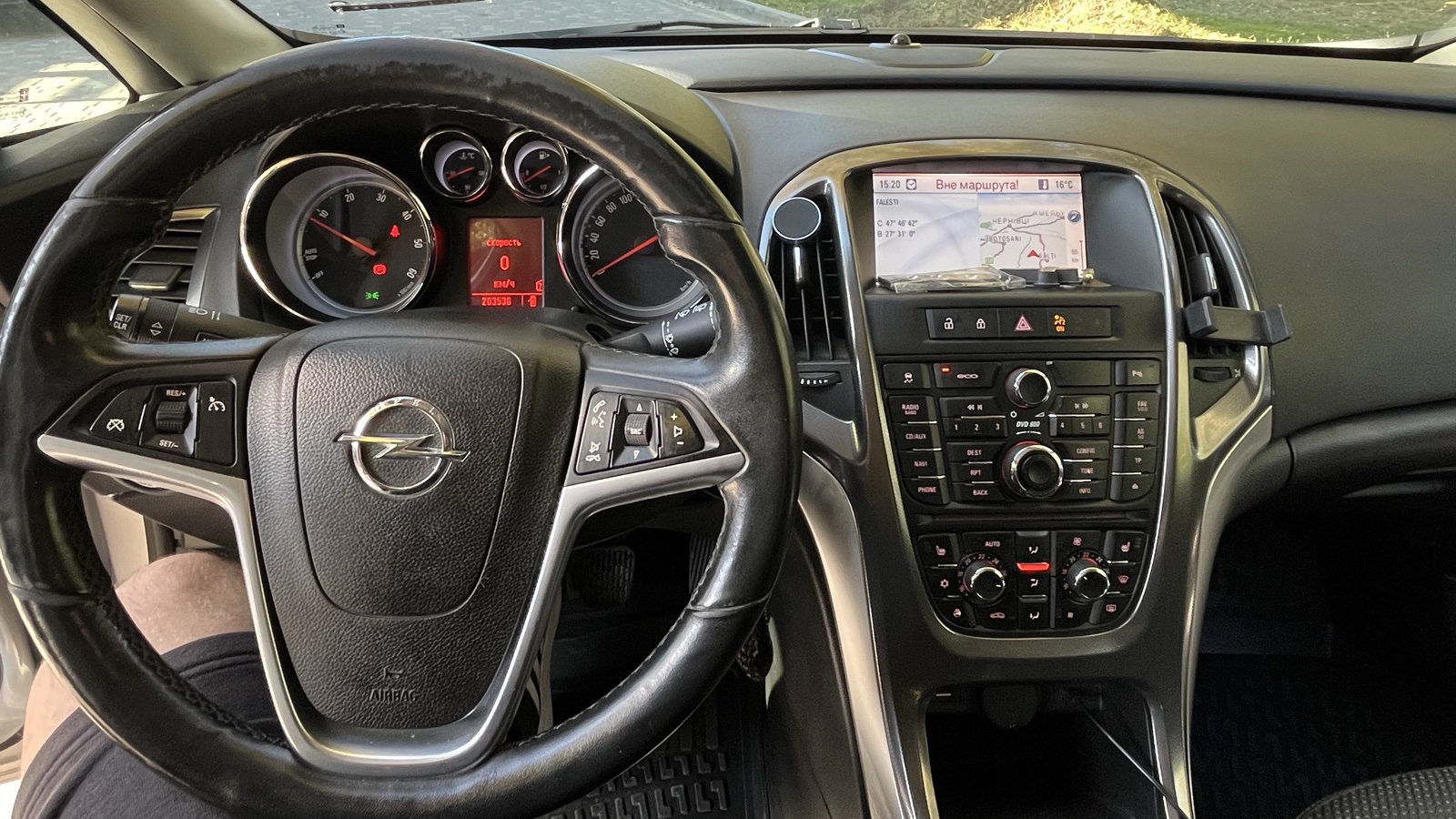 Opel Astra 2011
