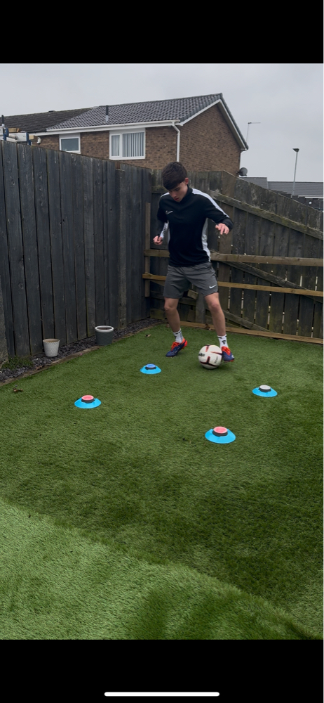 Focus ball control